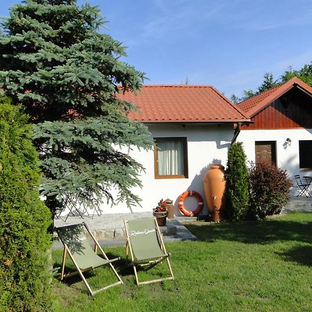Domki Zielona Osada Szczenurze Exterior foto